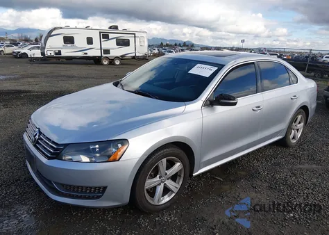 2013 Volkswagen Passat 2.0L Tdi Se z USA, uszkodzony, nr VIN 1VWBN7A37DC072553